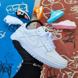 TENIS NIKE DUNKS PARA DAMA