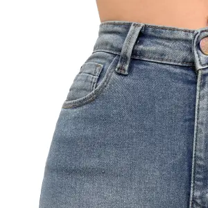 JEANS GOLD B5012