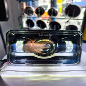 Par Farolas Kenworth (TB019)