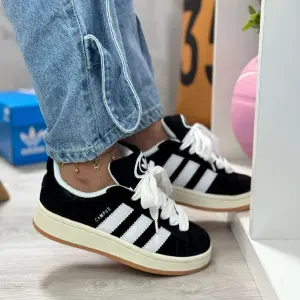 Adidas campus