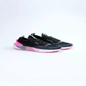 UNDER ARMOUR DAMA