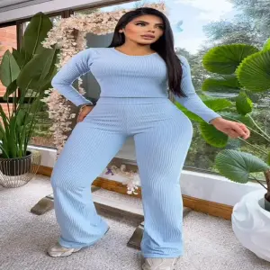 Conjunto pantalón, Buso Capier