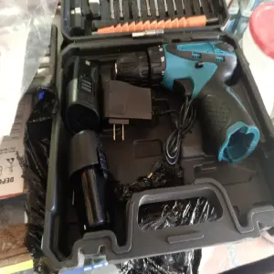 Taladro makita 24v + Pulidora (COMBO)