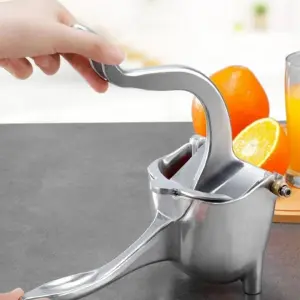 Exprimidor De Frutas Manual Y Practico