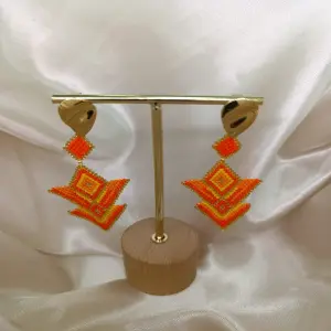 aretes en tejido miyuki