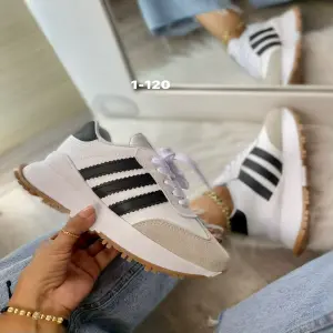 TENIS DEPORTIVO LOLA