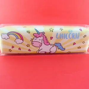 Cartuchera unicornio