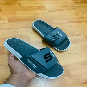 CHANCLA SKECHERS