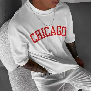 OVERSIZE CHICAGO RED