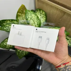 CARGADOR COMPLETO PARA IPHONE