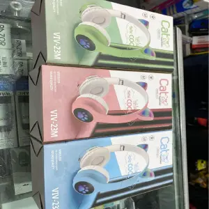 AUDIFONOS INALAMBRICOS  RGB - OREJAS DE