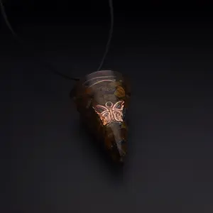 Collar Orgonita Mariposa Ojo De Tigre Cu