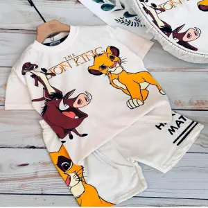 CONJ CORTO HAKUNA MATATA REY LEON
