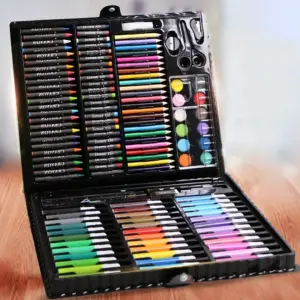 Art set x 150 piezas