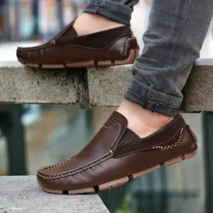 MOCASIN DE CUERO TEJIDO