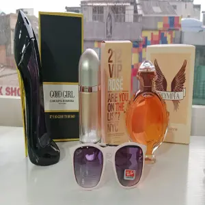 KIT PERFUMES AA X3 + GAFAS RAYBAN