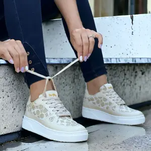 Tenis estampado