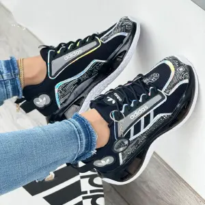 Adidas Para dama Negro Tmon