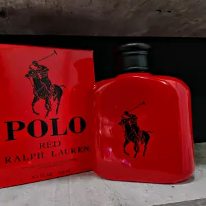 POLO RED