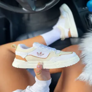 ADIDAS MID