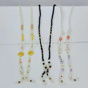 TIRAS PARA GAFAS FLORES Y CORAZONES