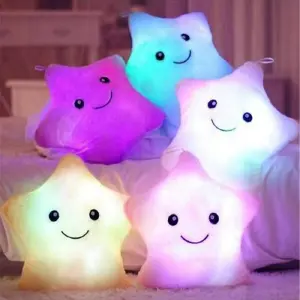 cojín estrella de peluche luminosa