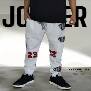 JOGGERS BULLS BLANCO