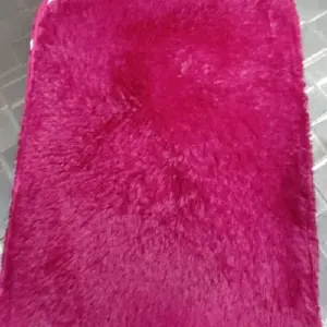 Alfombra vino tinto