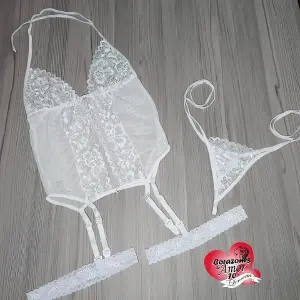 Body encaje blanco