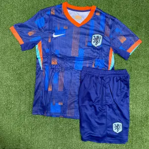 UNIFORME HOLANDA VISITANTE ADULTO