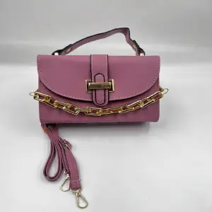 Bolso con cadena