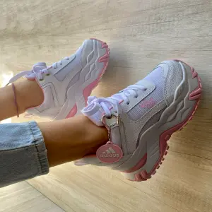 ADIDAS PLANTA ALTA DAMA