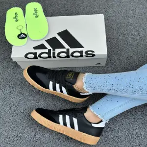 Hermoso adias