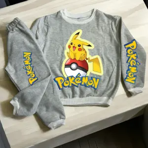 Sudadera Deportiva ÑO Pokemon Gris