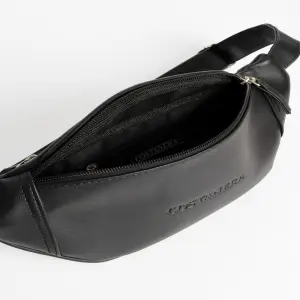 RIÑONERA BLACK NITE
