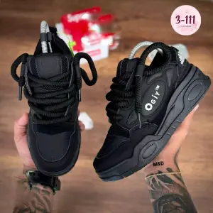 Tenis Adidas