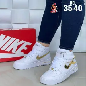 NIKE CIERRE DE CADENA