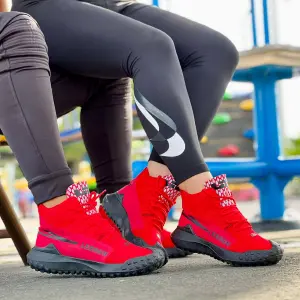 NIKE LEBRÓN