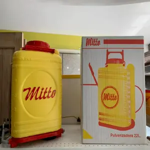 Fumigadora Clásica Amarilla Mitto - 20L: La Elección Profesional - Fumigadora Clasica Amarilla Mitto x 20L