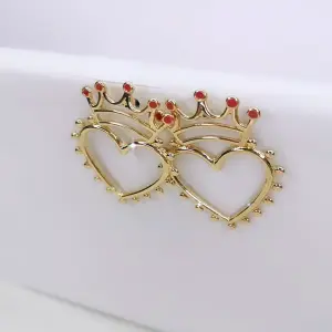 ARETA DORADA REY CORAZON