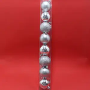 Bola Navideña Plateada x 8 de 6cm