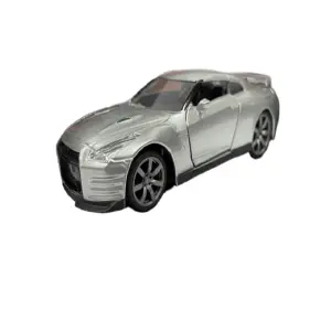 BRIAN`S NISSAN GT-R (R35) PLATEADO 2009