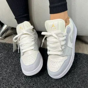 Nike Air Jordan París low