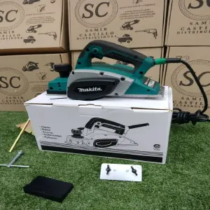 Cepillo Electrico para Madera MK