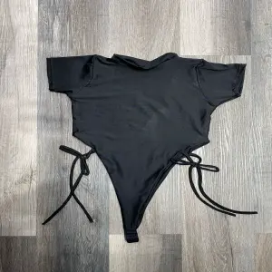 CROP TOP LUCIANA
