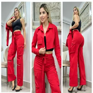 TRIO ANDREA ROJO