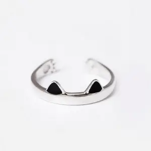 Anillo De Gato Moderno Ajustable
