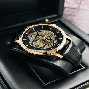 G Force Automatico Cuero