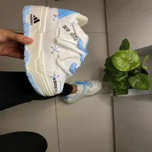 TENIS ZAPATILLAS NEW SHITA