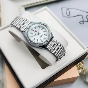 RELOJ TOMMY DAMA
